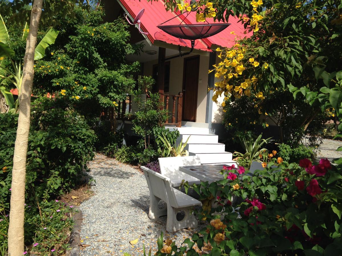 Areeya Resort Watthana Nakhon Dış mekan fotoğraf